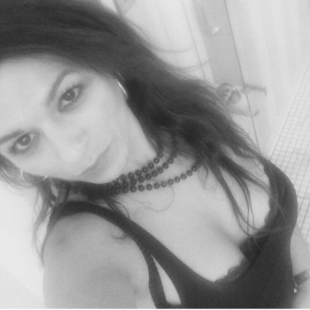 Meet your Posher, Leslie